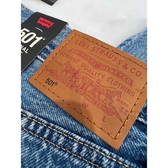 NWT LEVI'S 501 Women's Size 31 x 26 ORIGINAL CROPPED button fly JEANS MSRP $98 - Picture 5 of 15